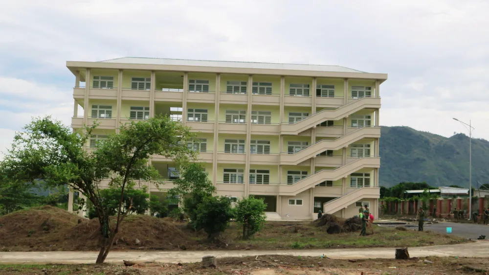 Gần 2000 phòng sử dụng cách ly người nước ngoài đến Khánh Hòa