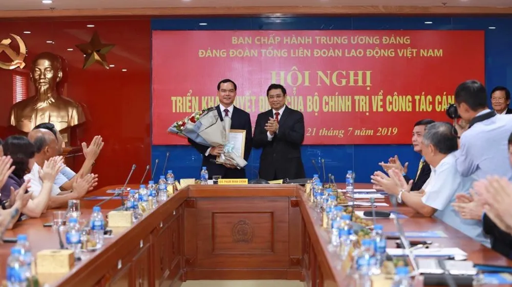 Điều động Bí thư tỉnh Hà Nam làm Bí thư Đảng đoàn Tổng Liên đoàn Lao động Việt Nam