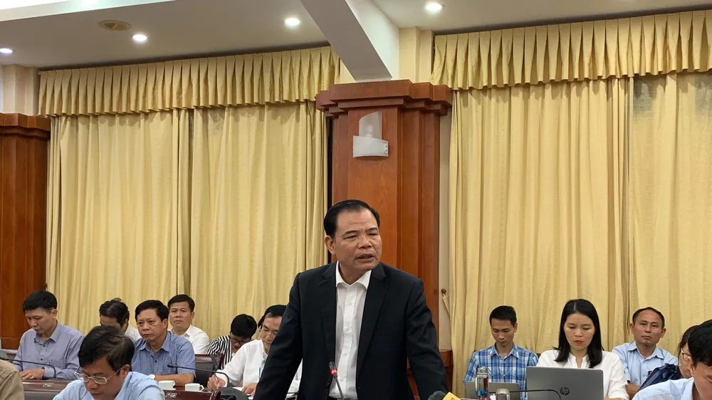 Giá thịt heo vượt thịt bò, Bộ NN-PTNT “hiệu triệu” doanh nghiệp