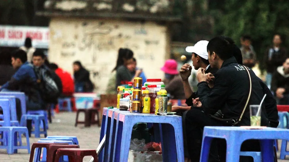 Không thể ép buộc “bà bán nước chè” trở thành... doanh nghiệp