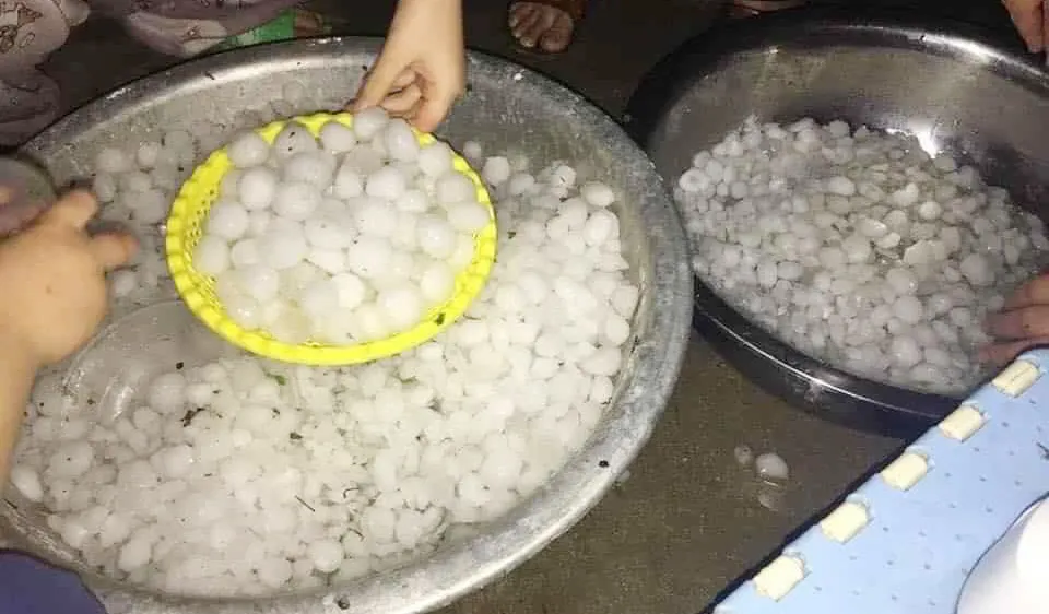 Mưa đá to như quả trứng trút xuống Lào Cai, Lai Châu