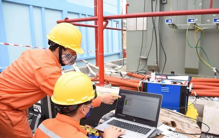 EVN kêu gọi dùng điều hòa kết hợp với quạt khi trời nắng nóng