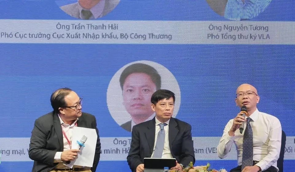 Gấp rút sử dụng nền tảng số thời Covid-19