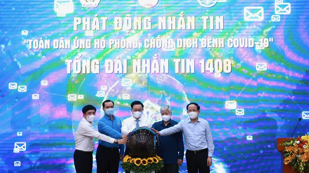 Chủ tịch Quốc hội phát động nhắn tin ủng hộ Quỹ vaccine chống dịch Covid-19