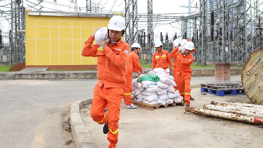 EVN ứng phó cơn bão số 1