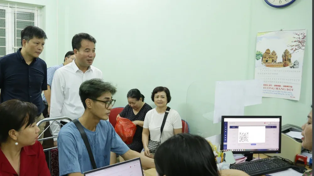 Cách tra cứu quá trình đóng BHXH 
