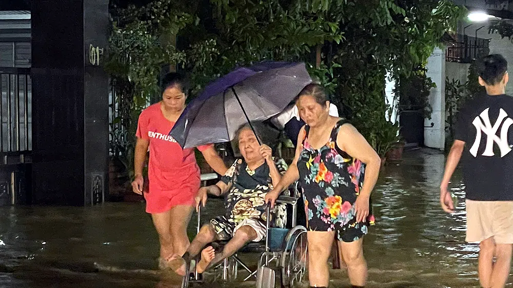 Yên Bái: Trắng đêm chạy lũ