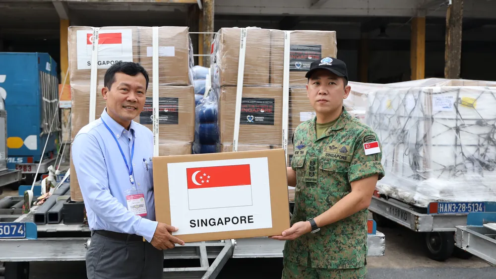 Tiếp nhận lô hàng viện trợ từ Singapore, sẽ chuyển cho tỉnh Bắc Kạn