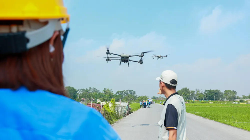 Bộ NN-PTNT đào tạo và cấp chứng chỉ cho học viên sử dụng thiết bị bay không người lái
