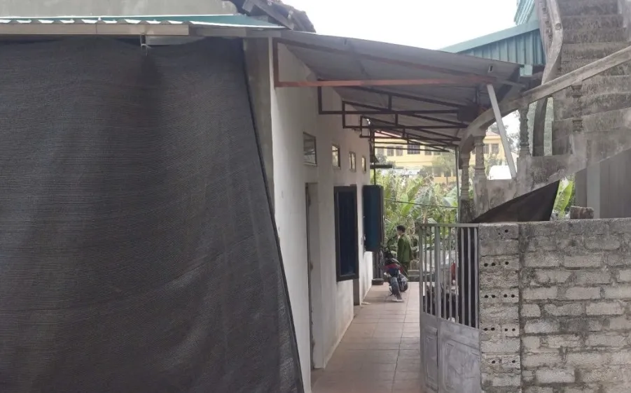Hai vợ chồng tử vong với nhiều vết chém tại nhà riêng