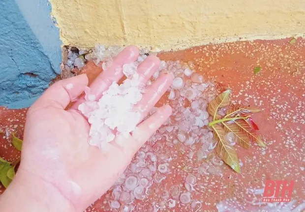 Nhiều nơi xuất hiện mưa đá