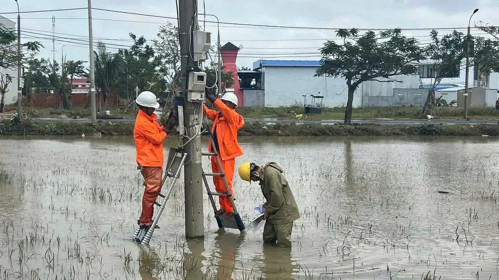 Không còn nhà ngập, điện cơ bản khắc phục xong