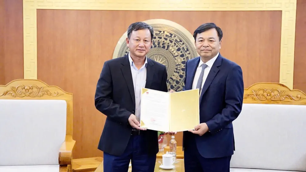 Một doanh nghiệp Hàn Quốc ủng hộ 110 triệu won cho người dân tỉnh Đắk Lắk