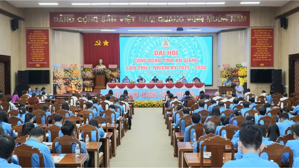 Tổng LĐLĐ Việt Nam yêu cầu thực hiện phương châm “3 gần”
