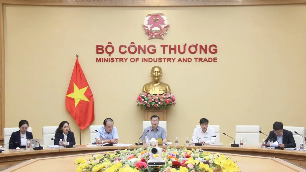 Đề xuất tách trung tâm thanh toán bù trừ độc lập với sở giao dịch để kiểm soát rủi ro về giá