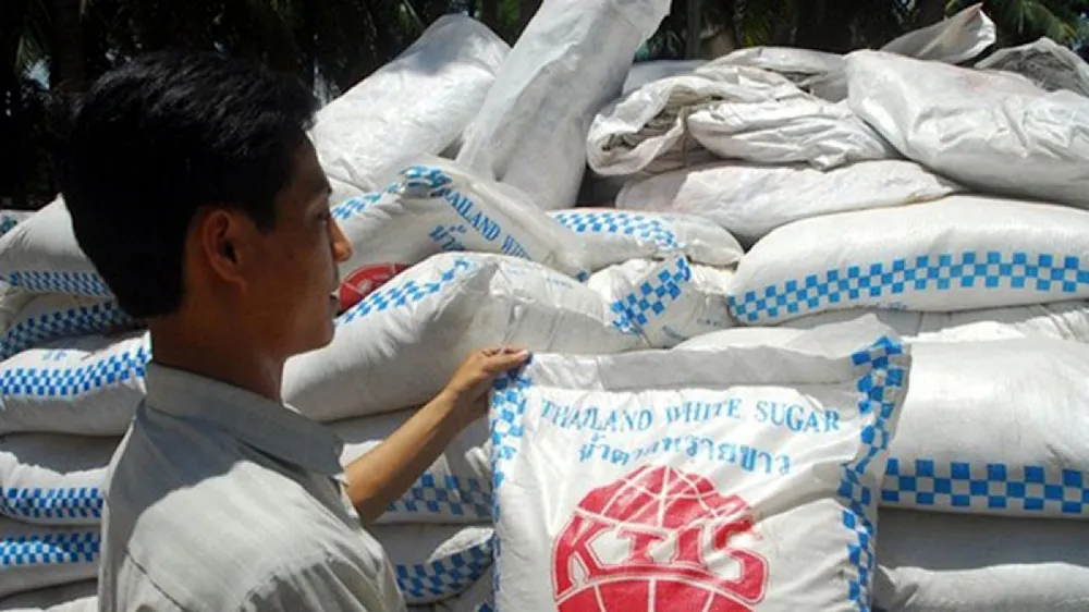 Rà soát doanh nghiệp xuất khẩu đường mía vào Việt Nam