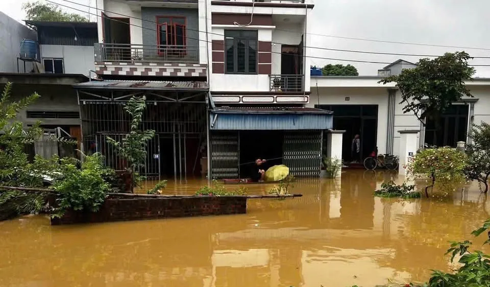 Hơn 10.600 người tại Hà Nội bị ảnh hưởng do mưa lũ
