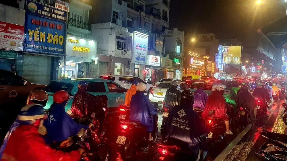 Mưa ở TPHCM và Nam bộ gia tăng từ ngày 7-10