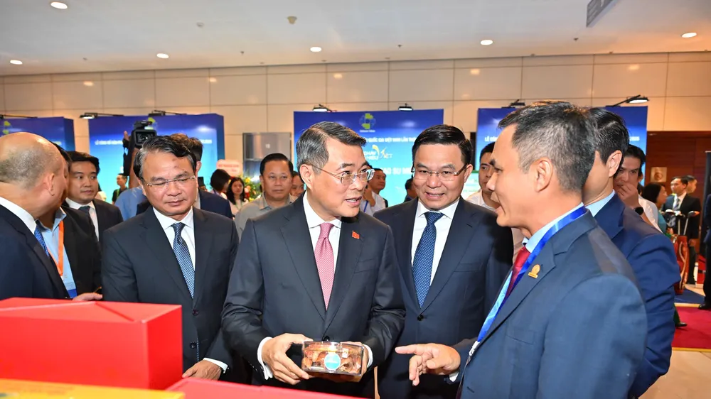 Thủ tướng Lê Minh Hưng: Danh hiệu “Thương hiệu quốc gia” không phải đích đến cuối cùng