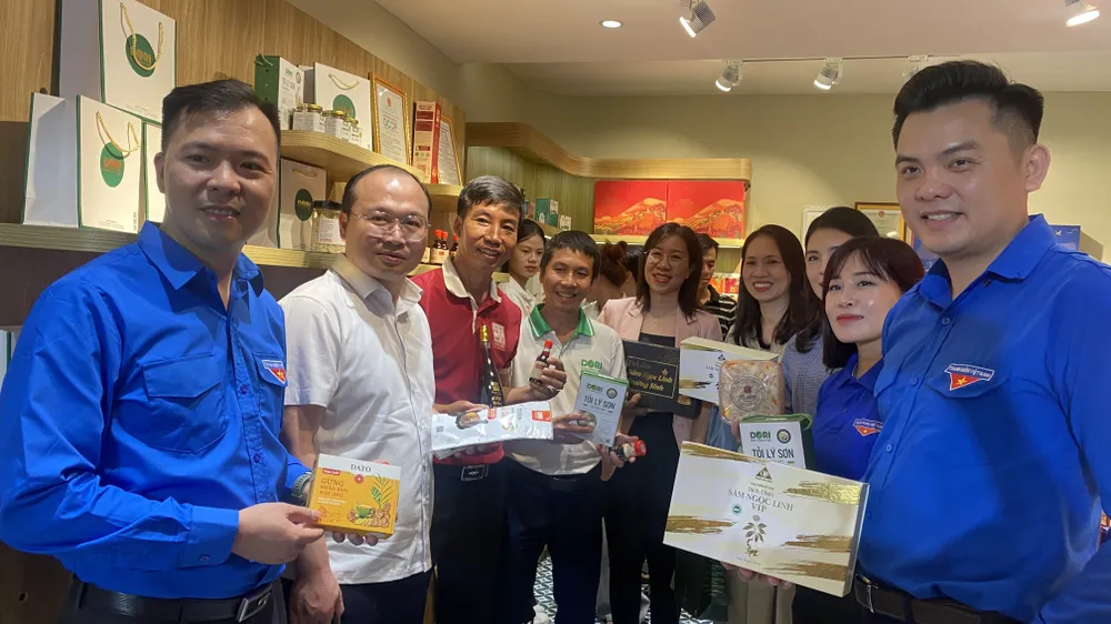 Hơn 60 đặc sản vùng duyên hải và cao nguyên Trung bộ được giới thiệu ở Hà Nội