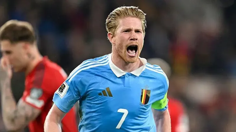 Man City có để De Bruyne ra đi quá sớm?
