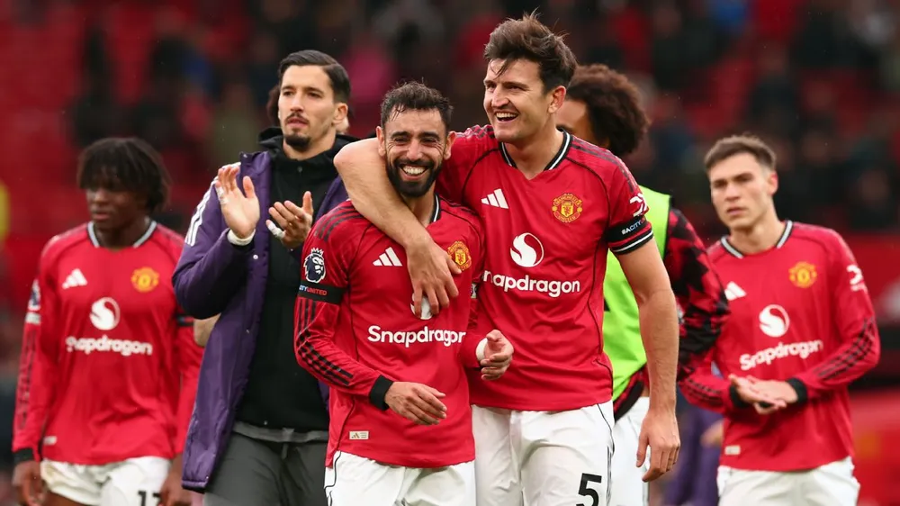 Phải chăng Man United quá lớn để thất bại? 
