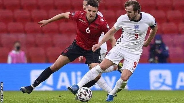 Harry Kane - chuyến bay từ Wembley đến ngôi đền của Pele