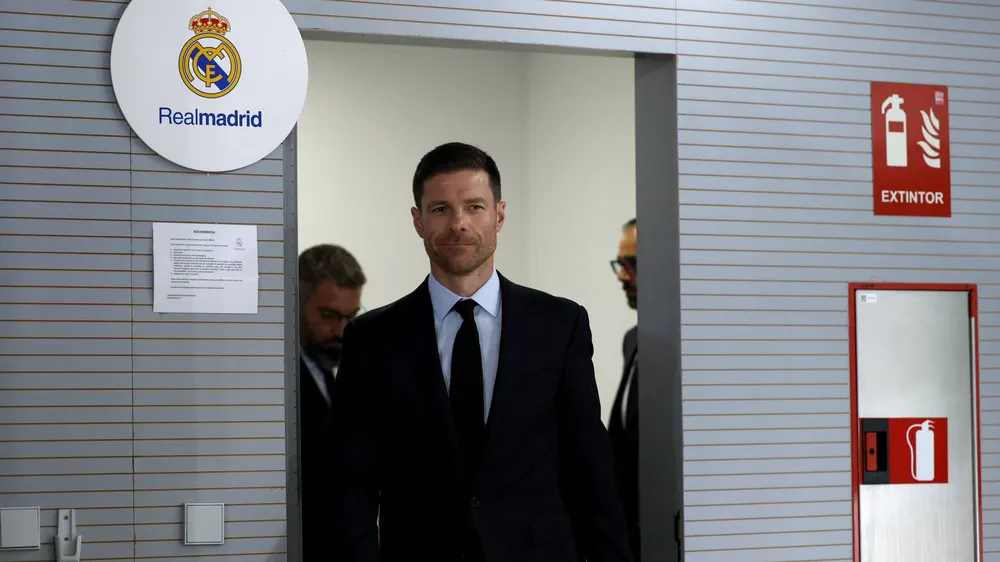 Bầy sói đã kề cửa: Xabi Alonso hãy coi chừng sự tàn nhẫn của Real Madrid