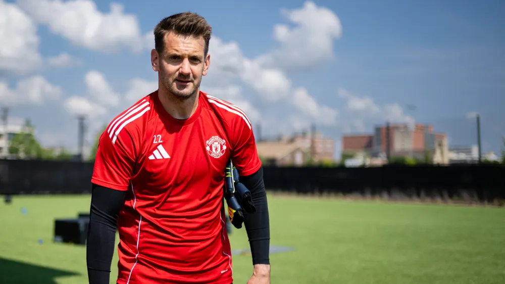 Tom Heaton và 1.029 ngày không trận đấu cho Man United: Tôi không hối tiếc