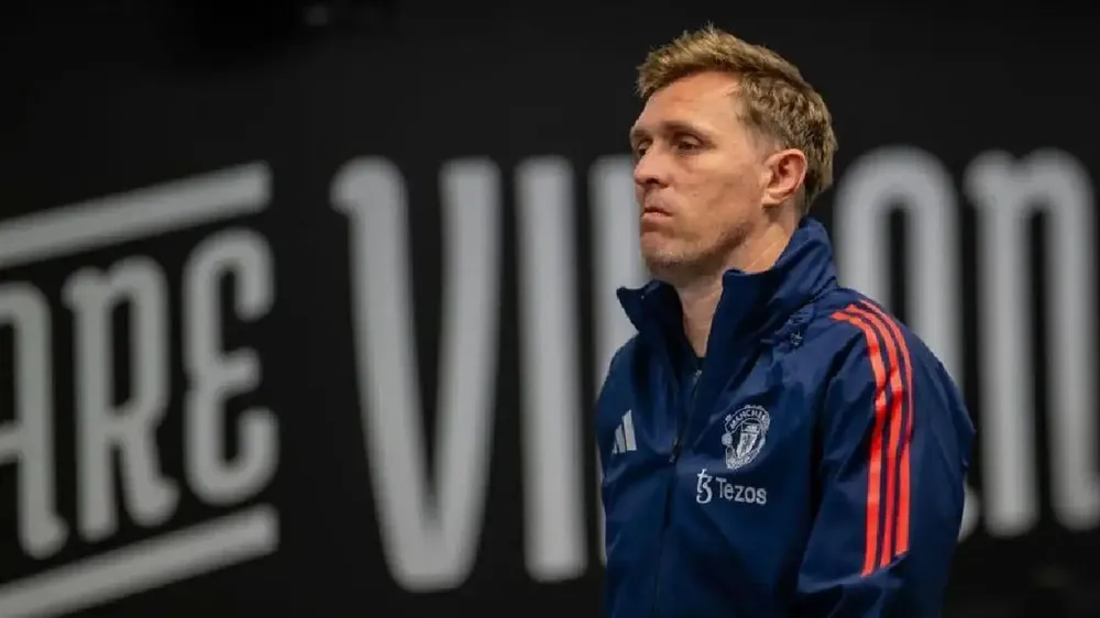 Darren Fletcher sẽ làm thêm 1 trận, nhưng vấn đề của Man United thì lớn hơn nhiều