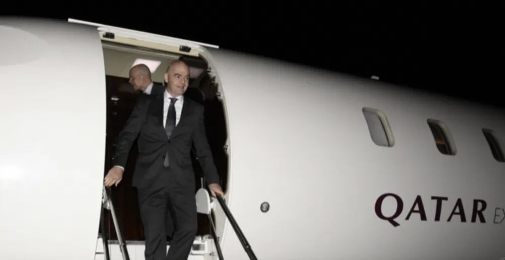“Siêu nhân” Infantino và cuộc chiến với lịch trình World Cup