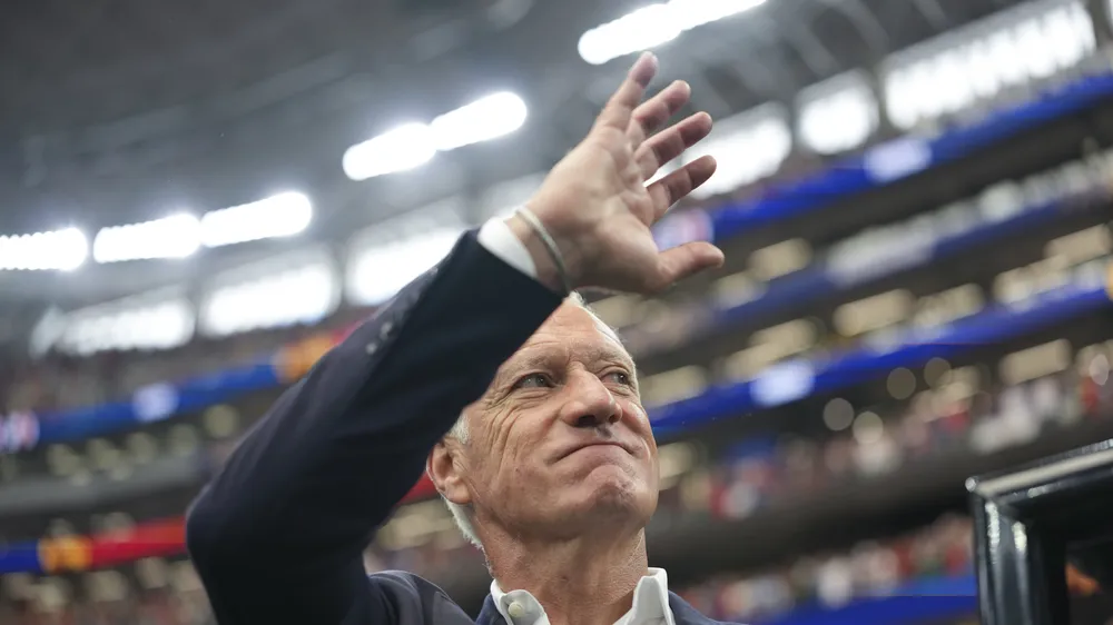 HLV Didier Deschamps. Ảnh: THX