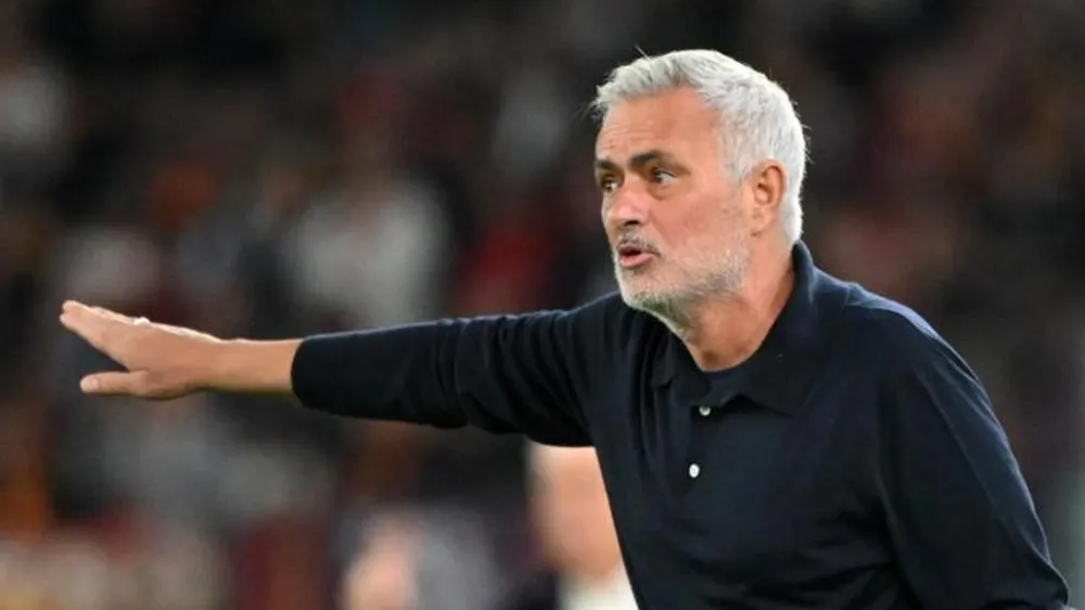 HLV Mourinho sau 13 năm. Ảnh THX
