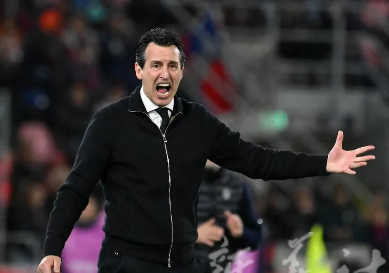 HLV Unai Emery. Ảnh THX