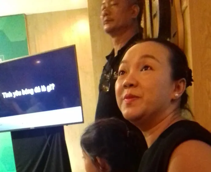 Đêm tiếp “lửa“