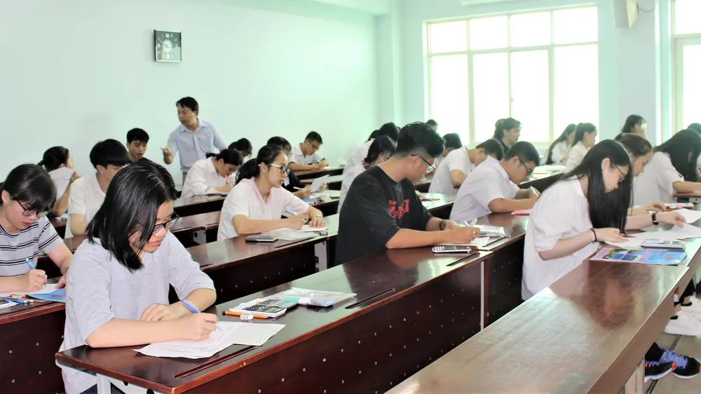 Thí sinh tham dự kỳ thi ĐGNL đợt 2 do ĐH Quốc gia TPHCM tổ chức ngày 7-7