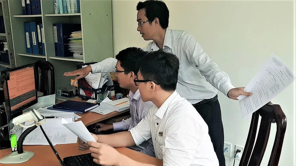 Các bước của quy trình xét tuyển và lọc ảo diễn ra như thế nào?
