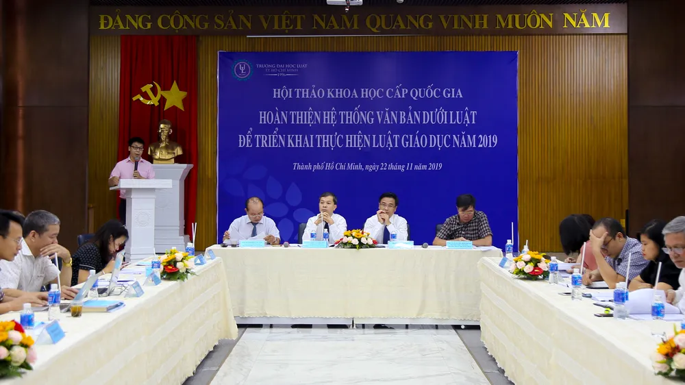 Bàn chuyện thực thi Luật Giáo dục 2019