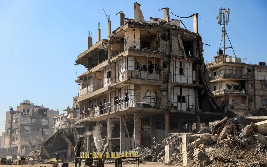 Cơ sở hạ tầng bị hư hại trong cuộc xung đột tại Gaza. Ảnh: XINHUA 