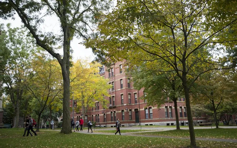 Khuôn viên trường Đại học Harvard. Ảnh: XINHUA 