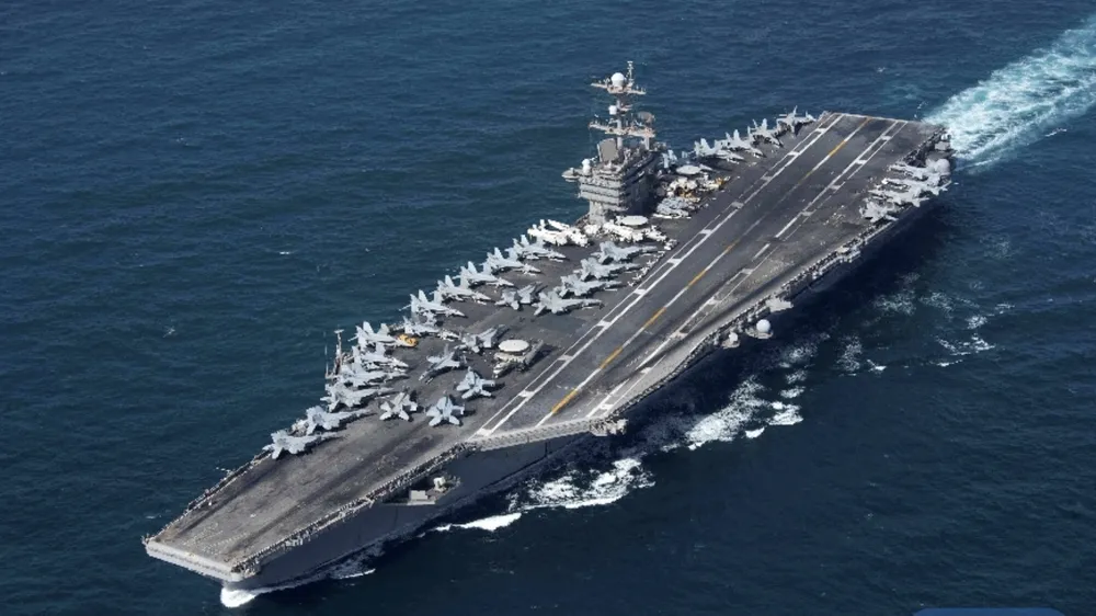 Tàu sân bay U.S.S. John C. Stennis của Mỹ. Ảnh: XINHUA 