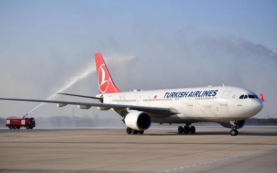 Máy bay của Hãng hàng không quốc gia Turkish Airlines (Thổ Nhĩ Kỳ). Ảnh: XINHUA 