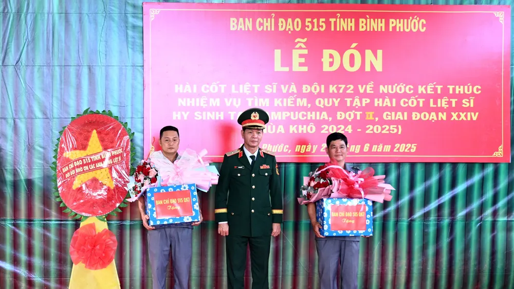 Bình Phước đón 80 hài cốt liệt sĩ hy sinh tại Campuchia về nước