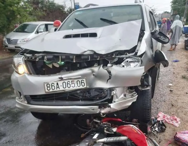 Hiện trường vụ tai nạn nghiêm trọng.