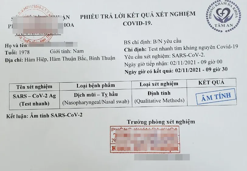 Bắt 4 đối tượng làm giả, mua bán giấy xét nghiệm Covid-19 