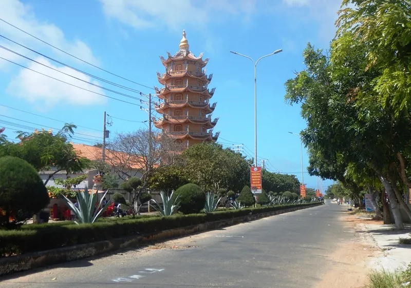 Sau khoảng 2 năm, huyện đảo Phú Quý đã ghi nhận 3 ca nghi mắc Covid-19 đầu tiên.