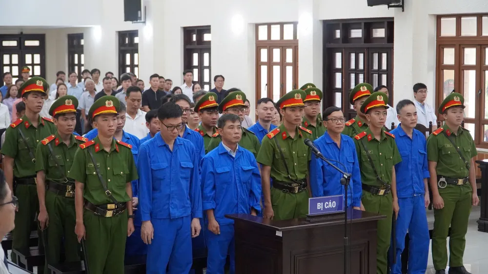 Các bị cáo tại phiên tòa