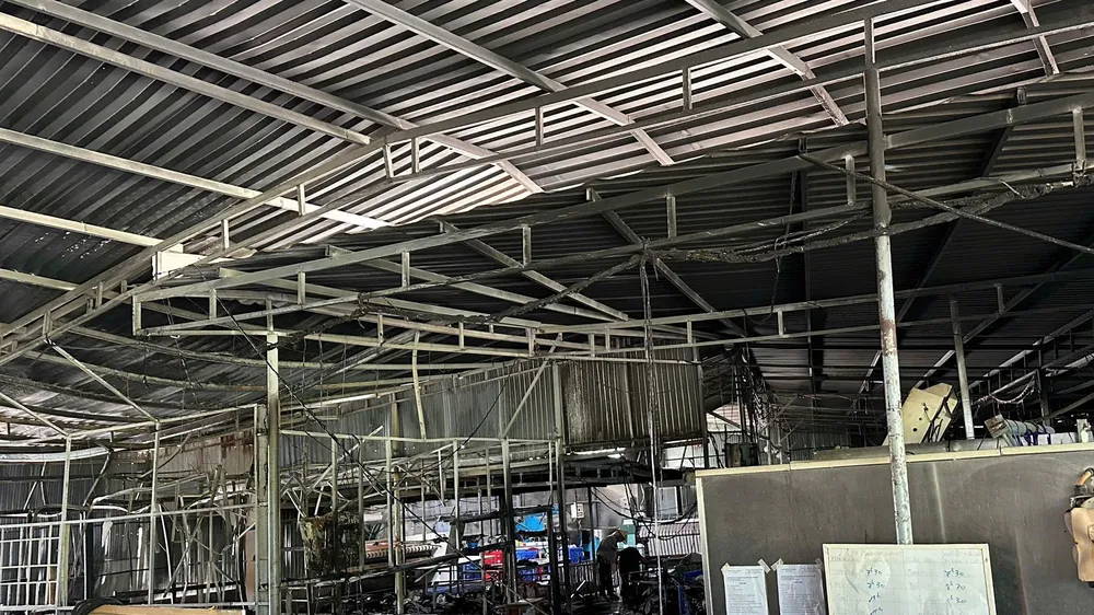 Cơ sở giặt ủi xây dựng trái phép bị cháy