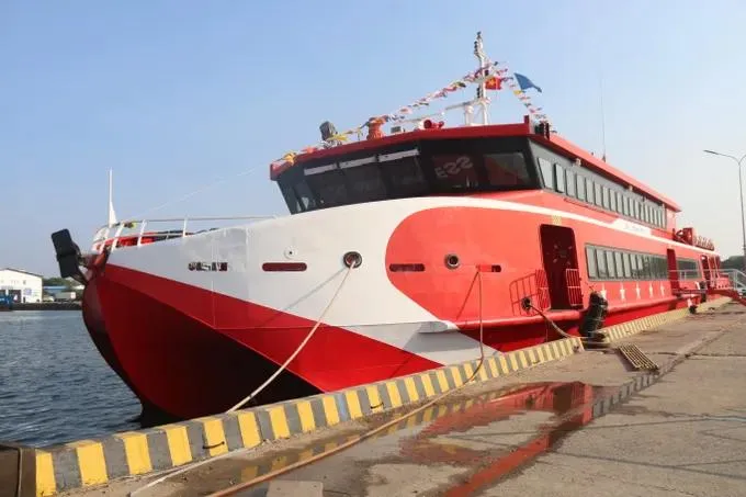 Tàu cao tốc Trưng Trắc và các tàu cao tốc khác tạm ngưng hoạt động do thời tiết xấu