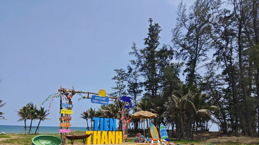 Du lịch Tiến Thành, phía Đông tỉnh Lâm Đồng, có nhiều cảnh đẹp hoang sơ và hạ tầng du lịch phát triển